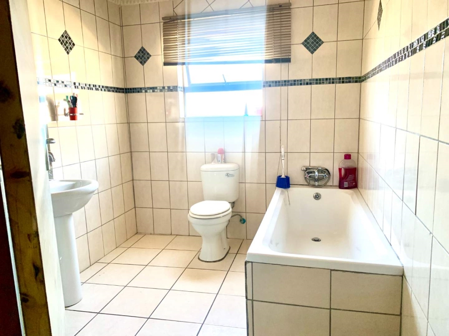 3 Bedroom Property for Sale in Thaba Nchu Free State